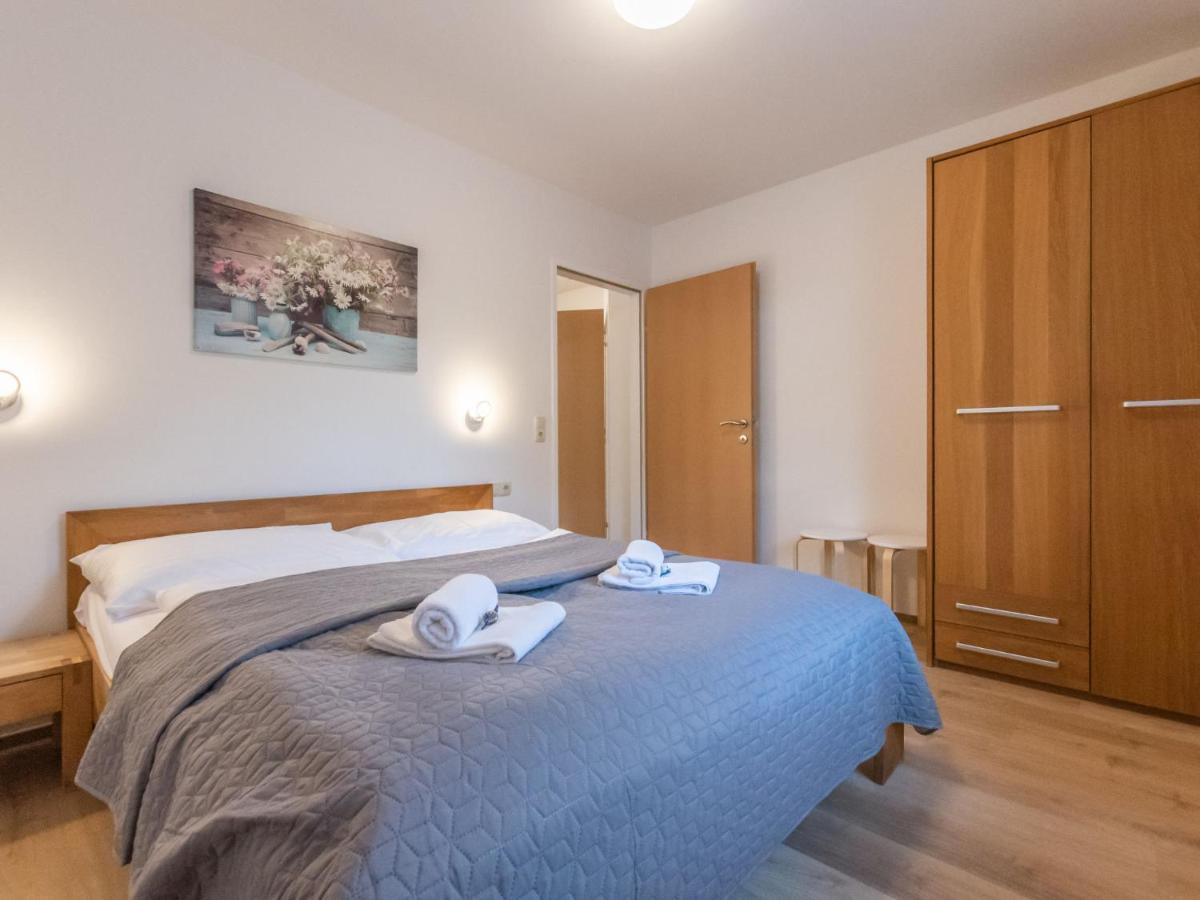 Apartment Alpenchalets - Zse204 By Interhome Zell am See Exterior photo